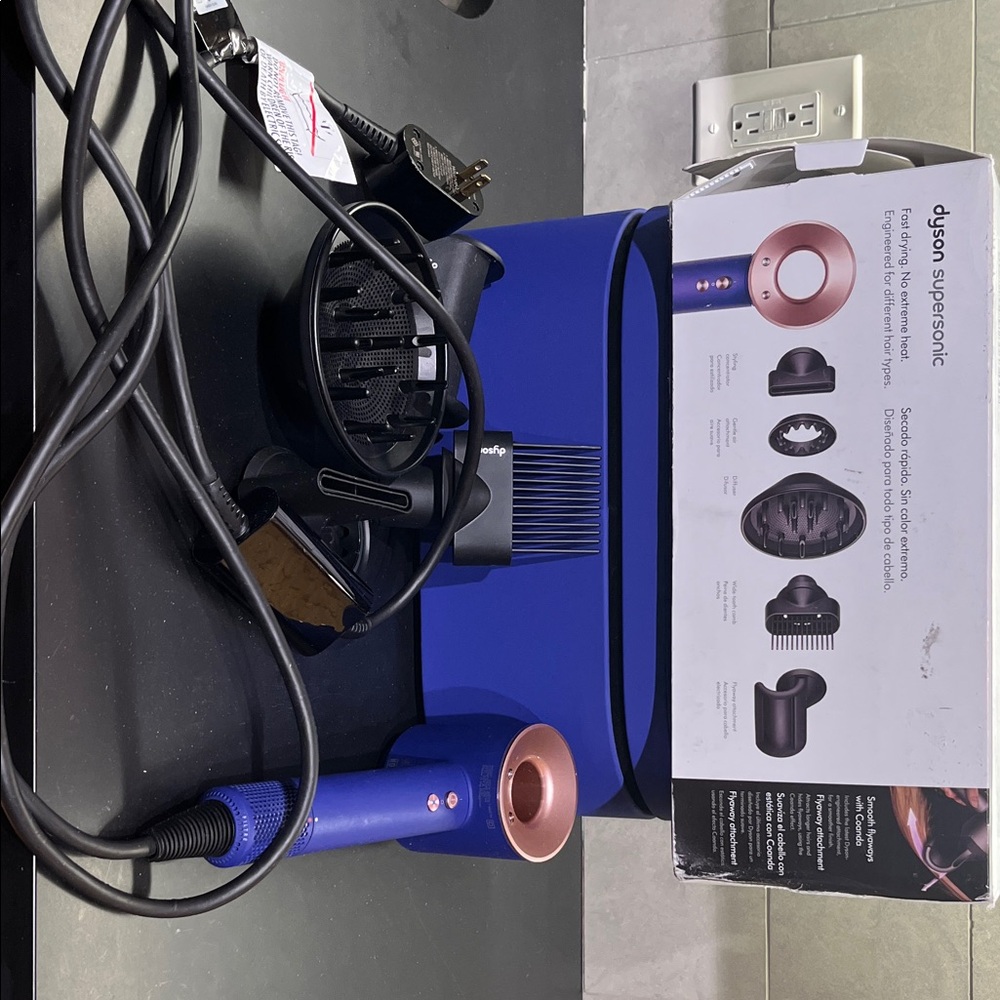 Dyson Supersonic Hair Dryer in Purple and Rose Gold
